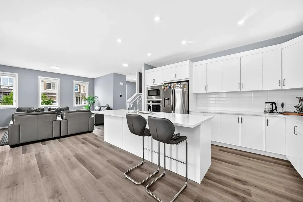 41 Cityline Heath NE Calgary AB T3N 2N5