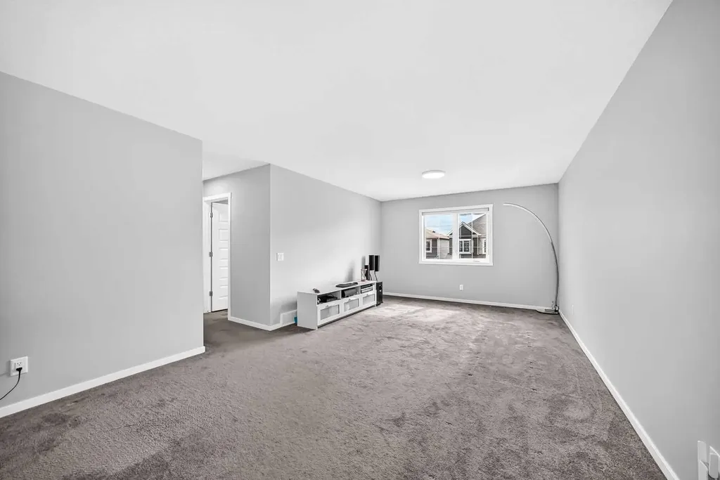 41 Cityline Heath NE Calgary AB T3N 2N5