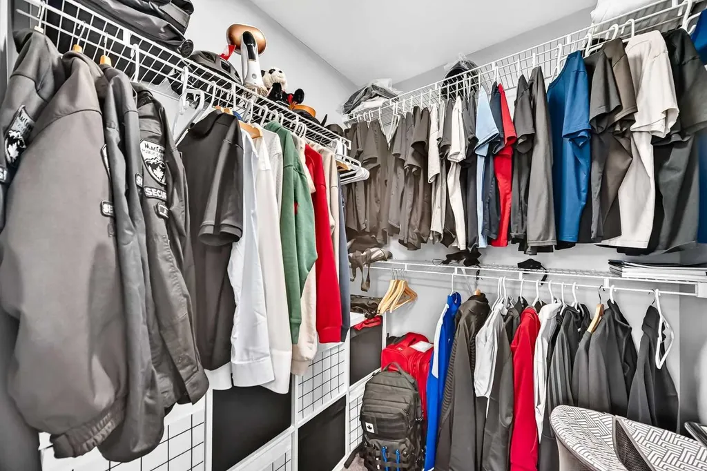 41 Cityline Heath NE Calgary AB T3N 2N5
