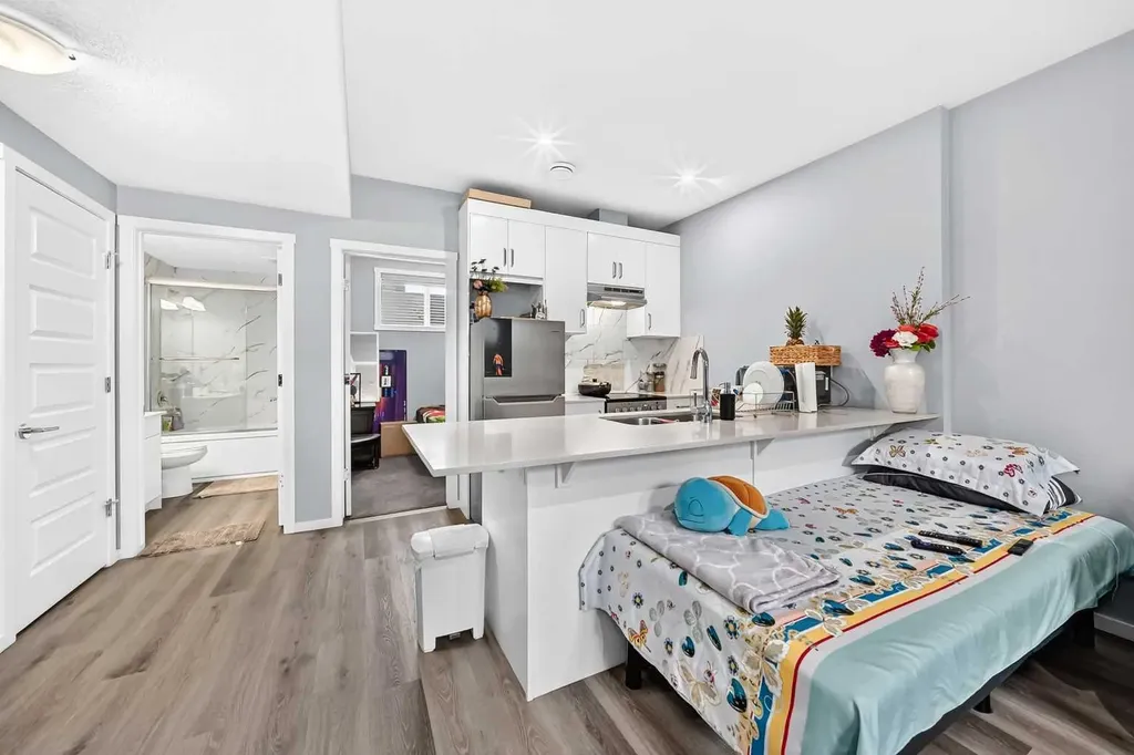 41 Cityline Heath NE Calgary AB T3N 2N5