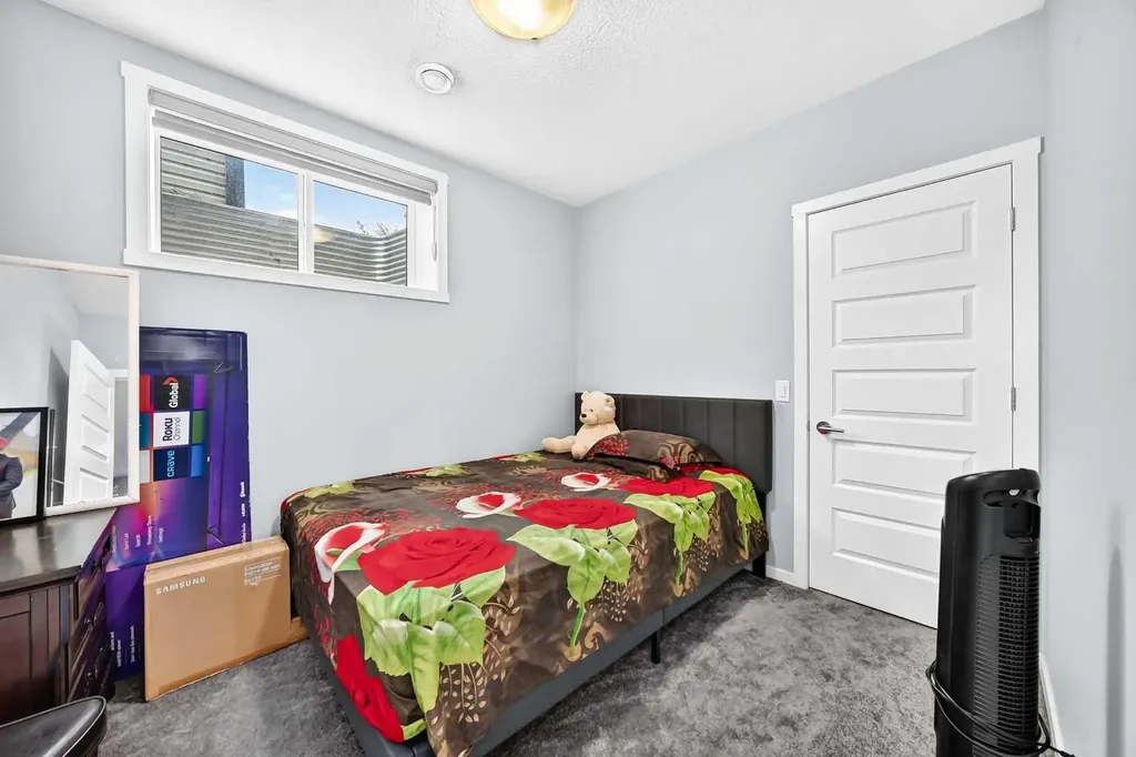 41 Cityline Heath NE Calgary AB T3N 2N5