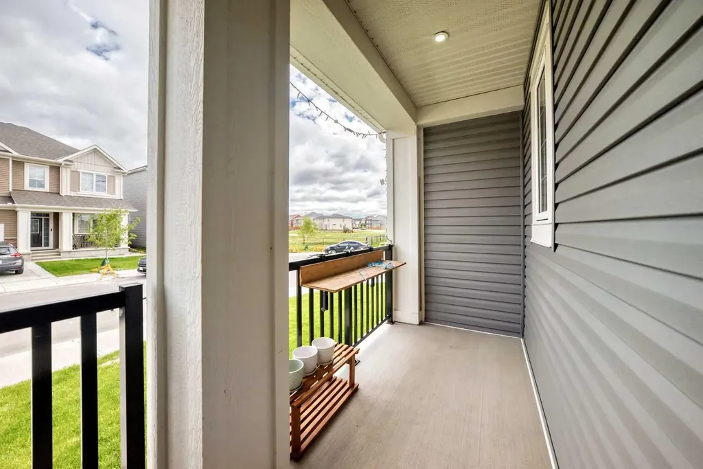 41 Cityline Heath NE Calgary AB T3N 2N5