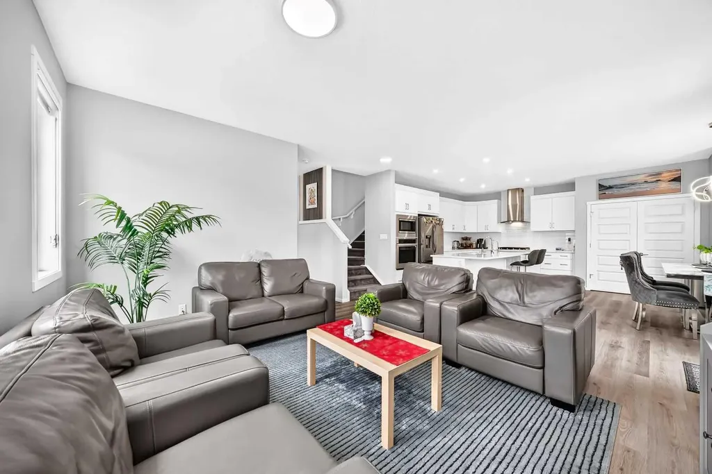 41 Cityline Heath NE Calgary AB T3N 2N5