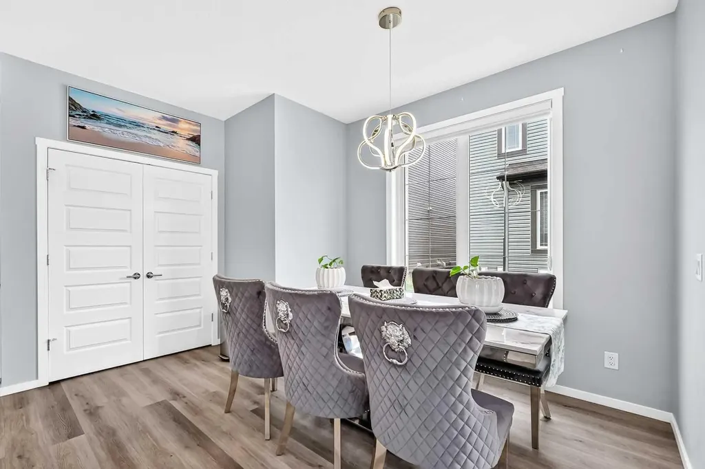 41 Cityline Heath NE Calgary AB T3N 2N5