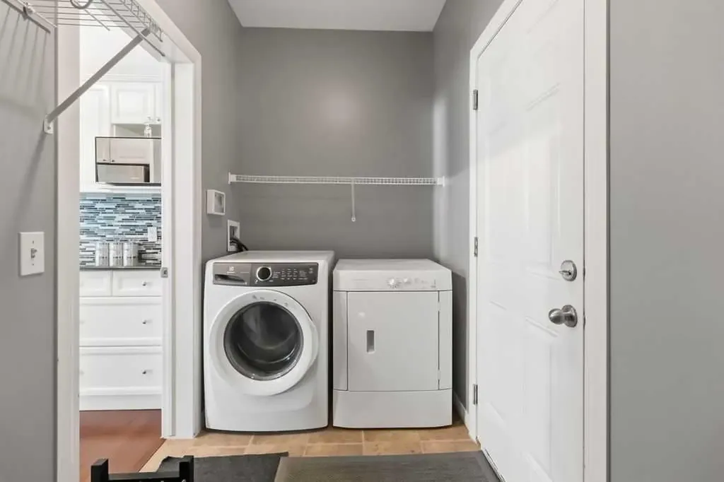 156 Silverado Range Close SW Calgary AB T2X 0C2