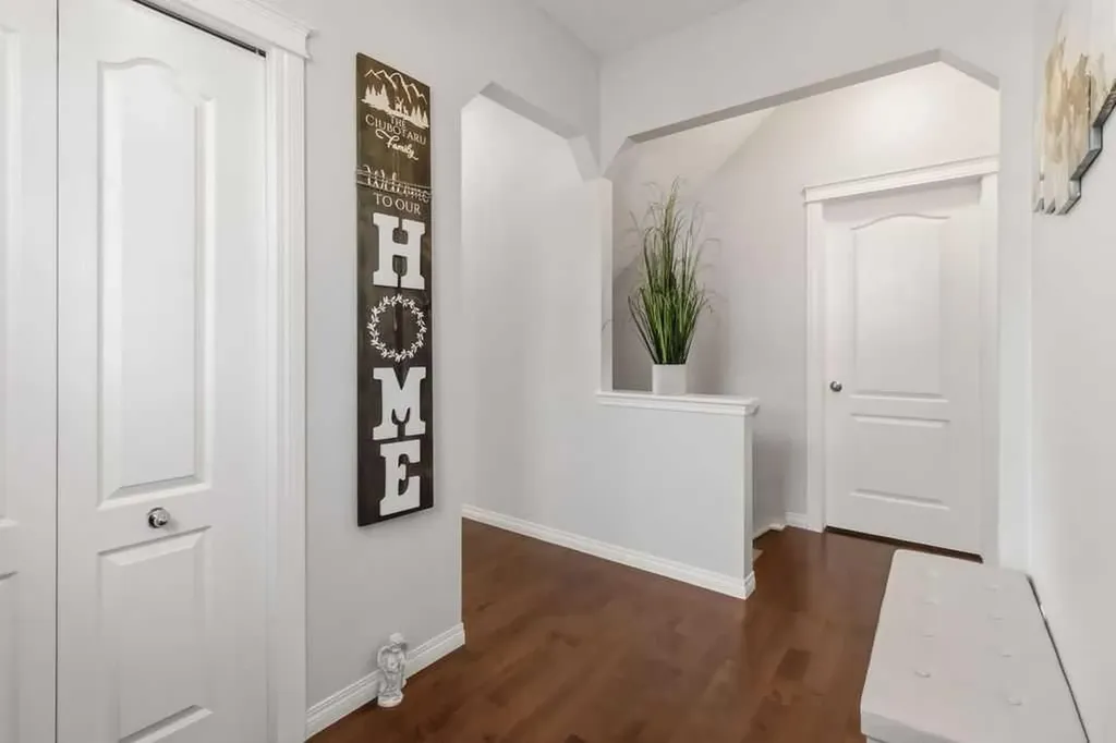 156 Silverado Range Close SW Calgary AB T2X 0C2