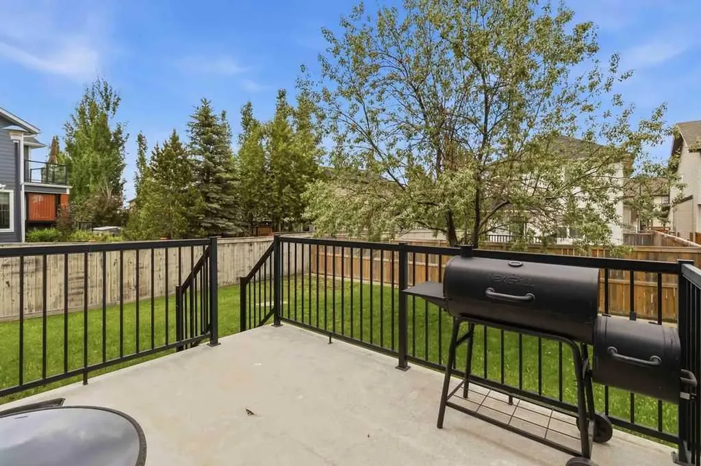 156 Silverado Range Close SW Calgary AB T2X 0C2