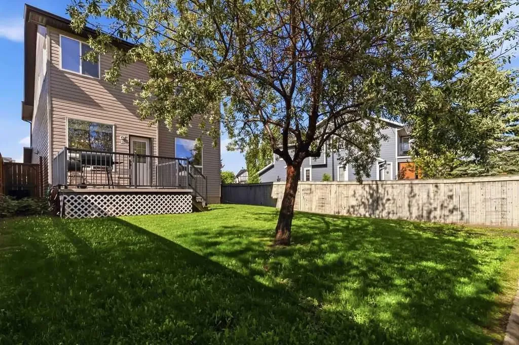 156 Silverado Range Close SW Calgary AB T2X 0C2