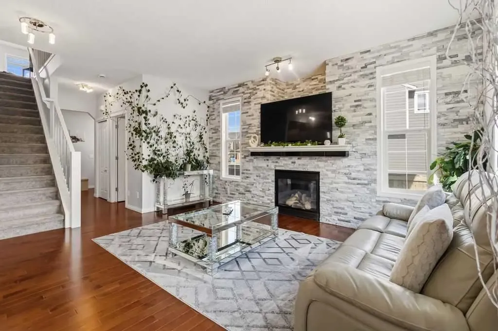 156 Silverado Range Close SW Calgary AB T2X 0C2