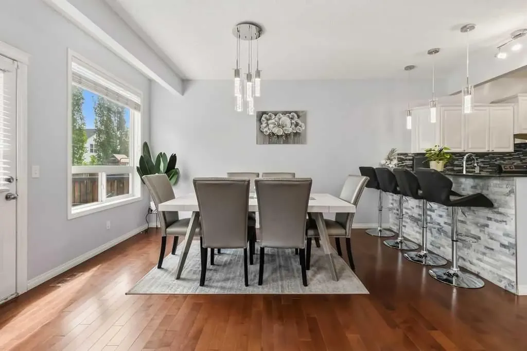 156 Silverado Range Close SW Calgary AB T2X 0C2