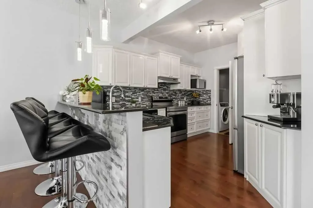 156 Silverado Range Close SW Calgary AB T2X 0C2