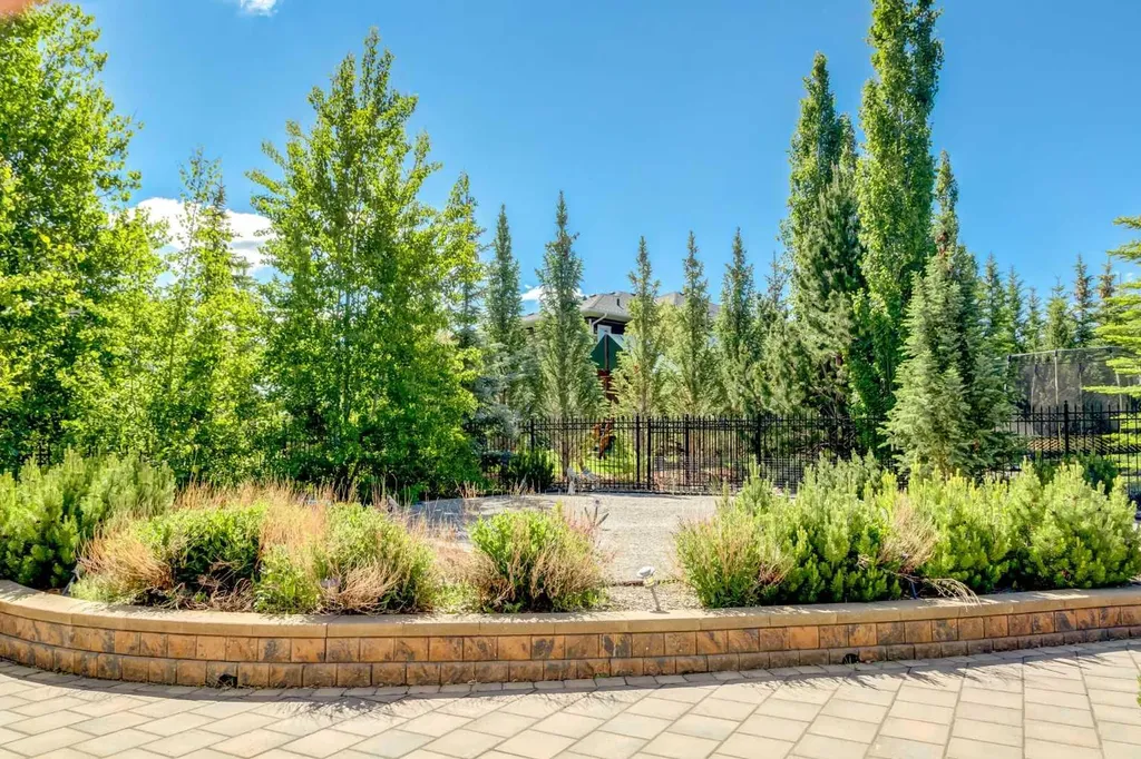305 Spyglass Way Rural Rocky View County AB T3L 2N6