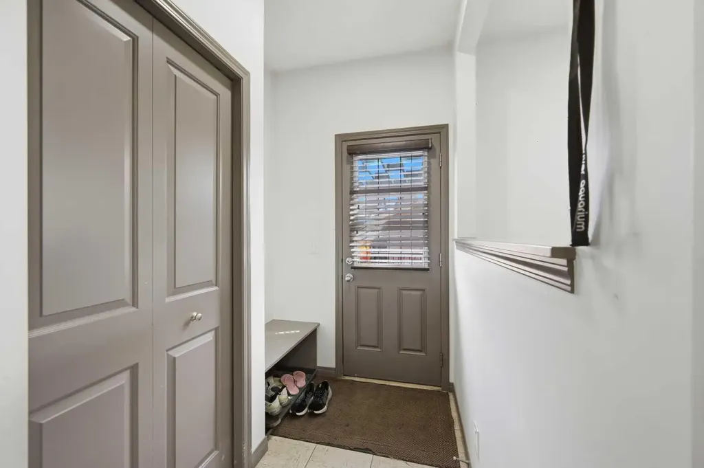 19 Skyview Point Road NE Calgary AB T3N0G9