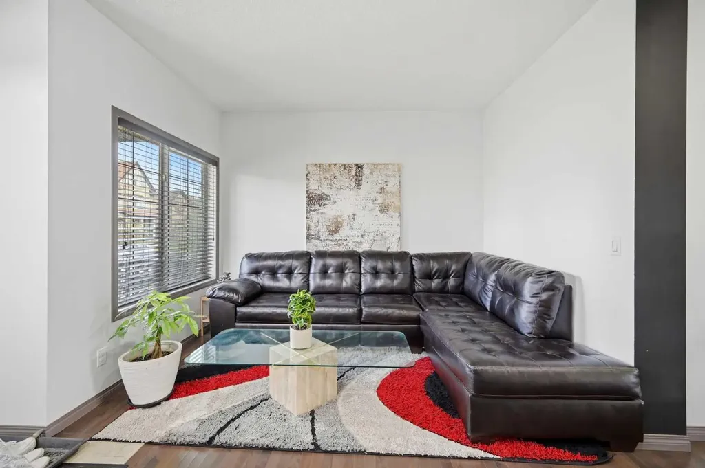 19 Skyview Point Road NE Calgary AB T3N0G9