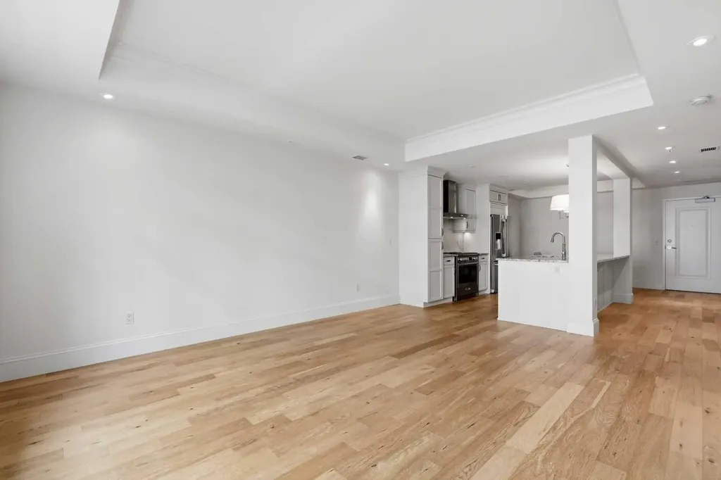221 Quarry Way SE Calgary AB T2C5G4