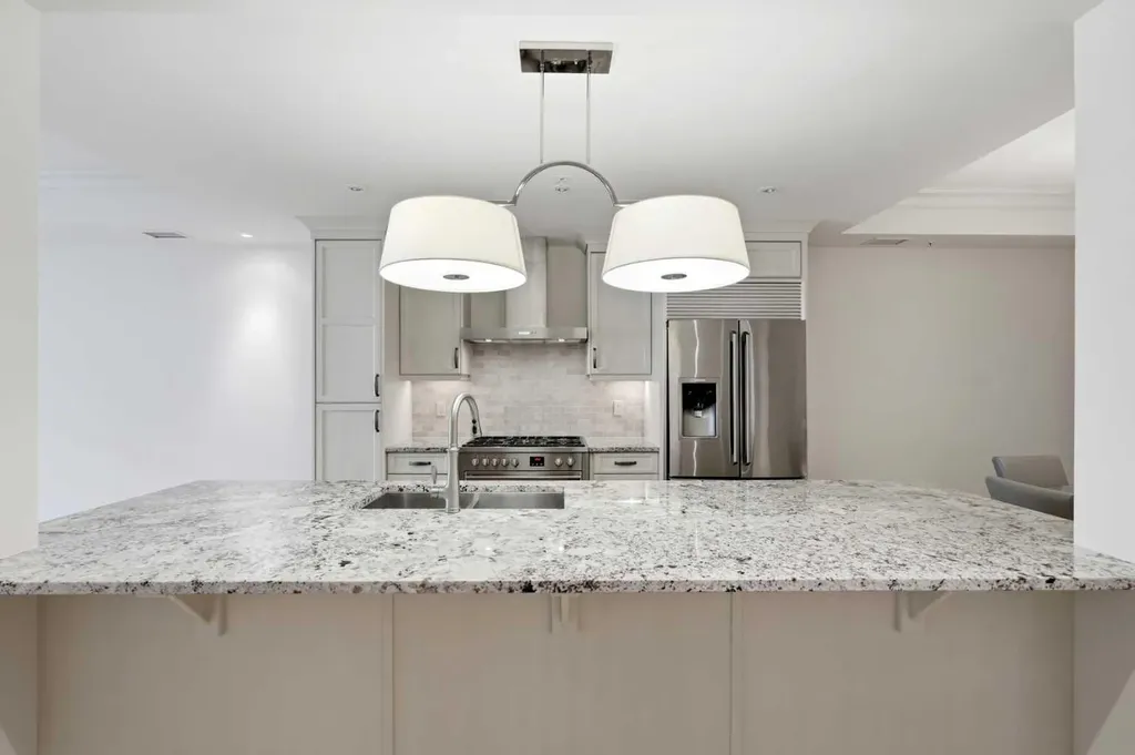221 Quarry Way SE Calgary AB T2C5G4