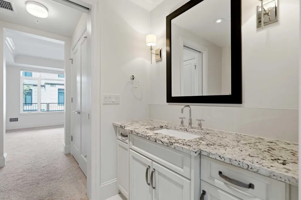 221 Quarry Way SE Calgary AB T2C5G4