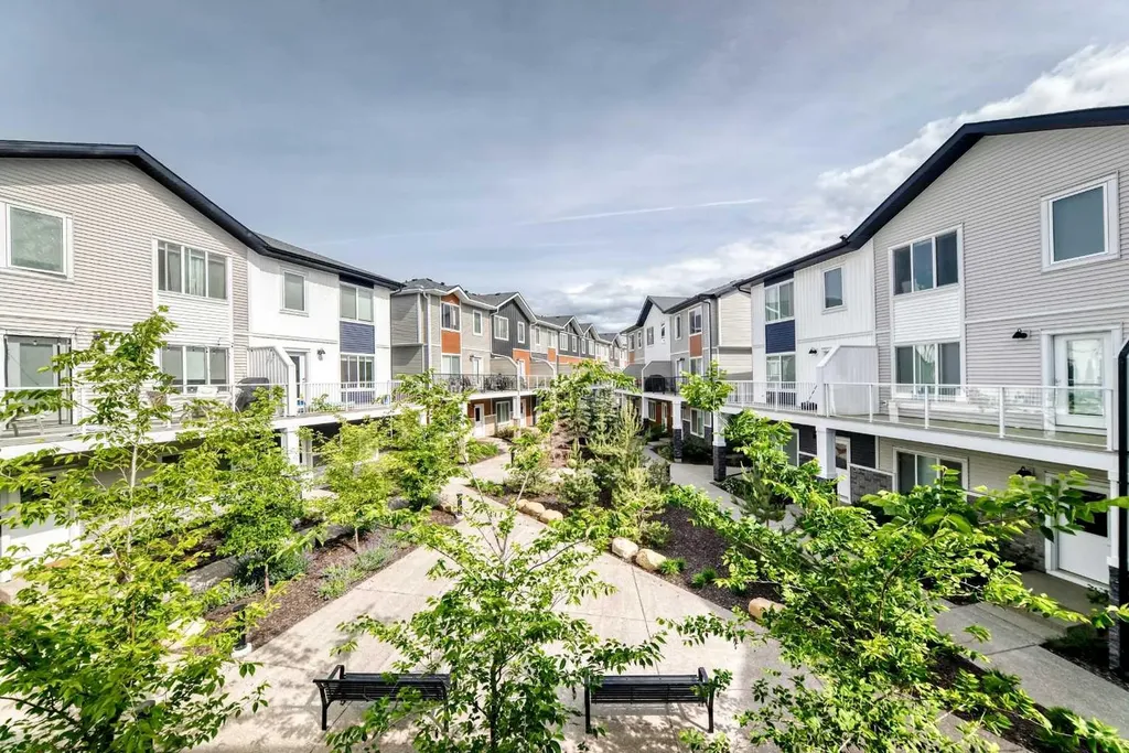 335 Creekside Boulevard SW Calgary AB T2X 5L1