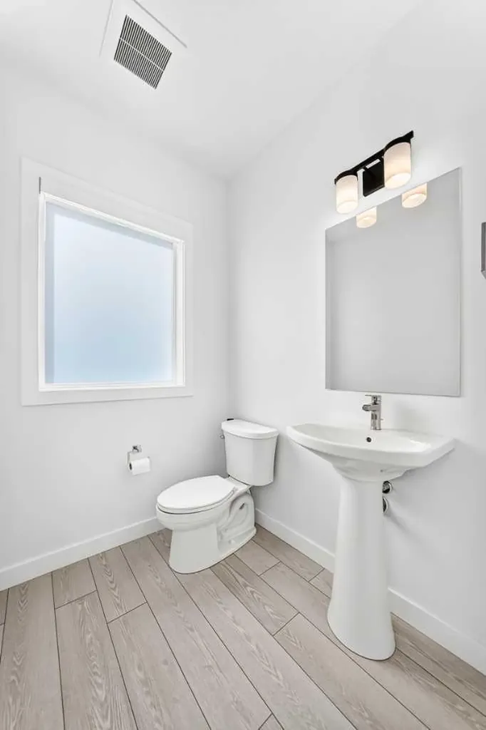 335 Creekside Boulevard SW Calgary AB T2X 5L1