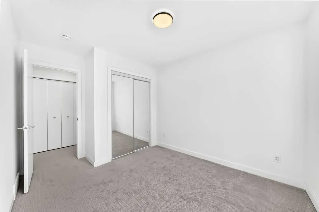 335 Creekside Boulevard SW Calgary AB T2X 5L1