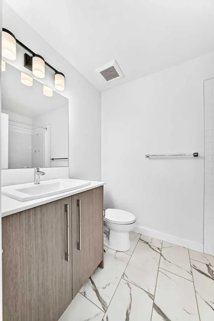 335 Creekside Boulevard SW Calgary AB T2X 5L1