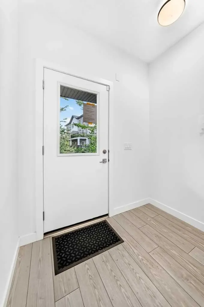 335 Creekside Boulevard SW Calgary AB T2X 5L1
