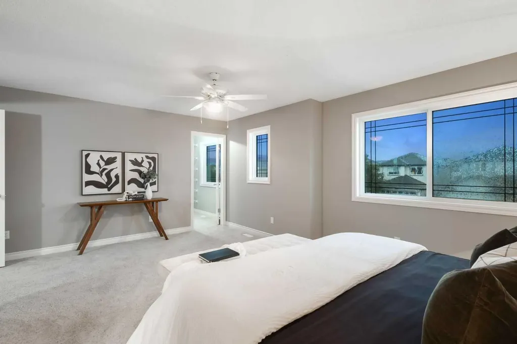 788 Luxstone Landing SW Airdrie AB T4B 3L1