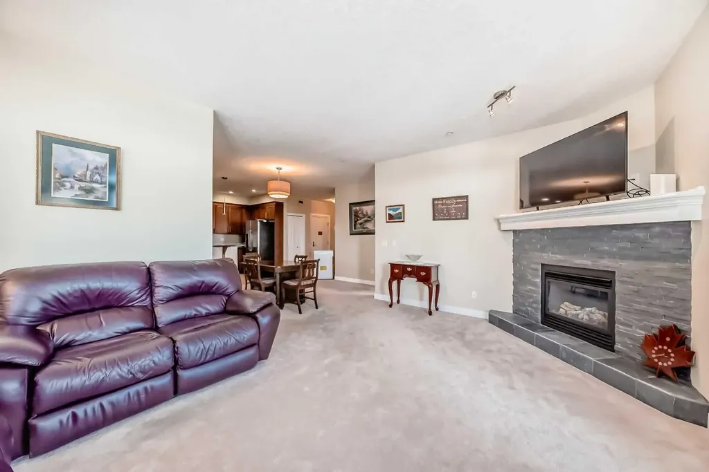 1005A Westmount Drive Strathmore AB T1P 0C3