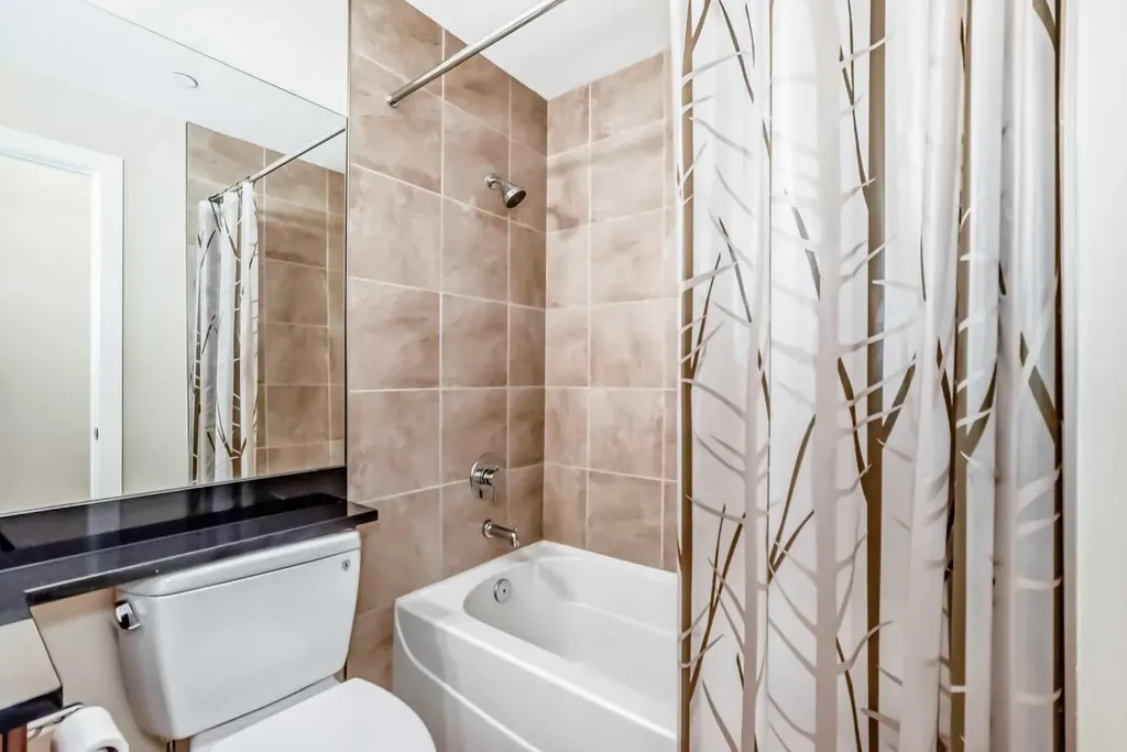 1005A Westmount Drive Strathmore AB T1P 0C3