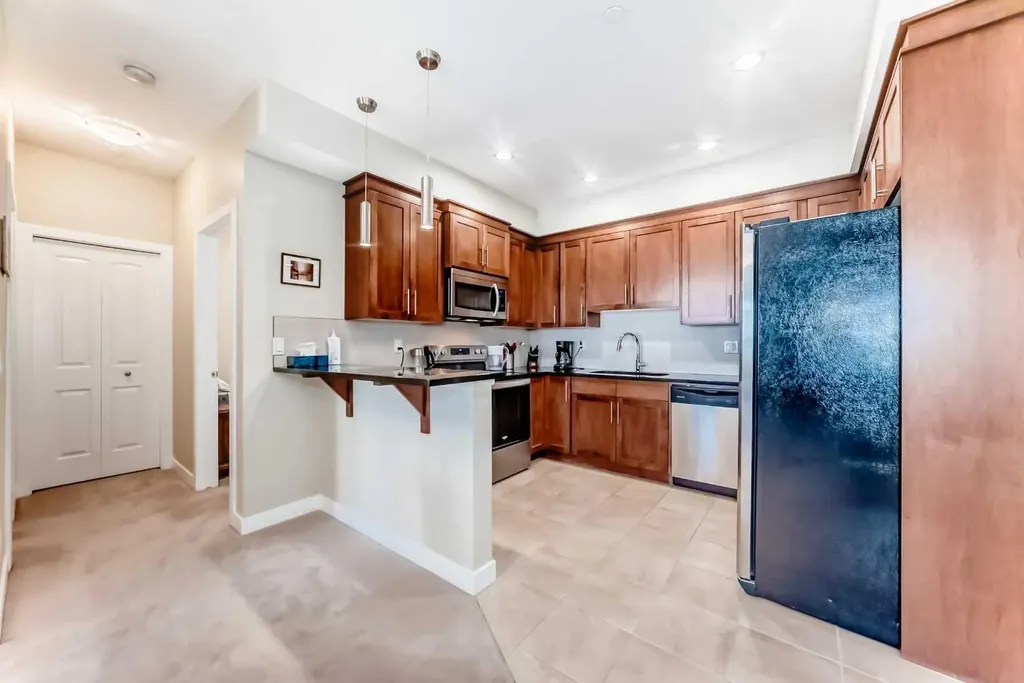 1005A Westmount Drive Strathmore AB T1P 0C3