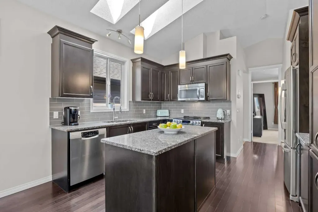 70 Auburn Crest Green SE Calgary AB T3M 1P7