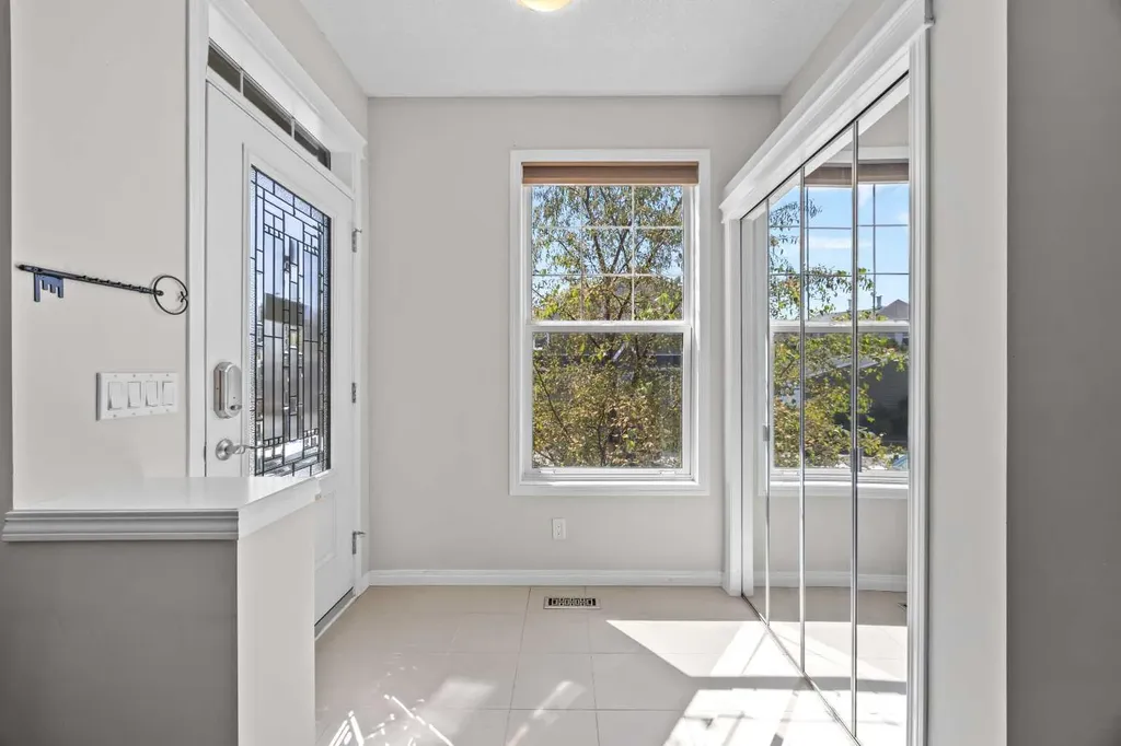 70 Auburn Crest Green SE Calgary AB T3M 1P7