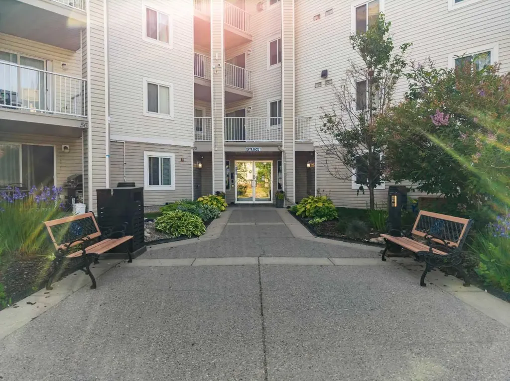 1717 60 Street SE Calgary AB T2A7Y7