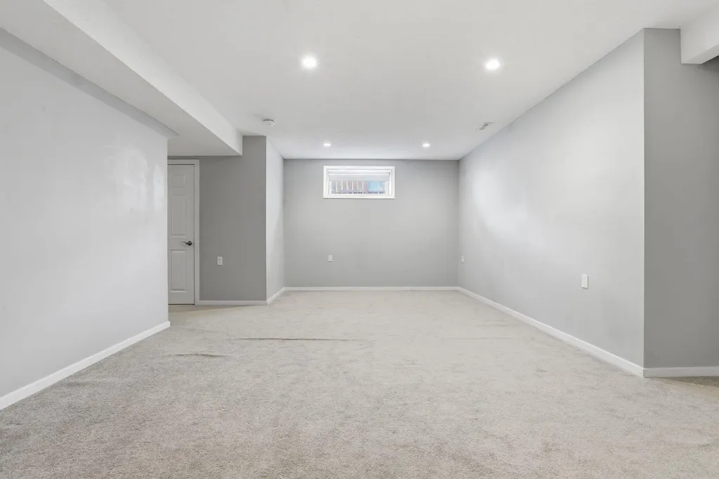 1702 Riverside Drive NW High River AB T1V1W9
