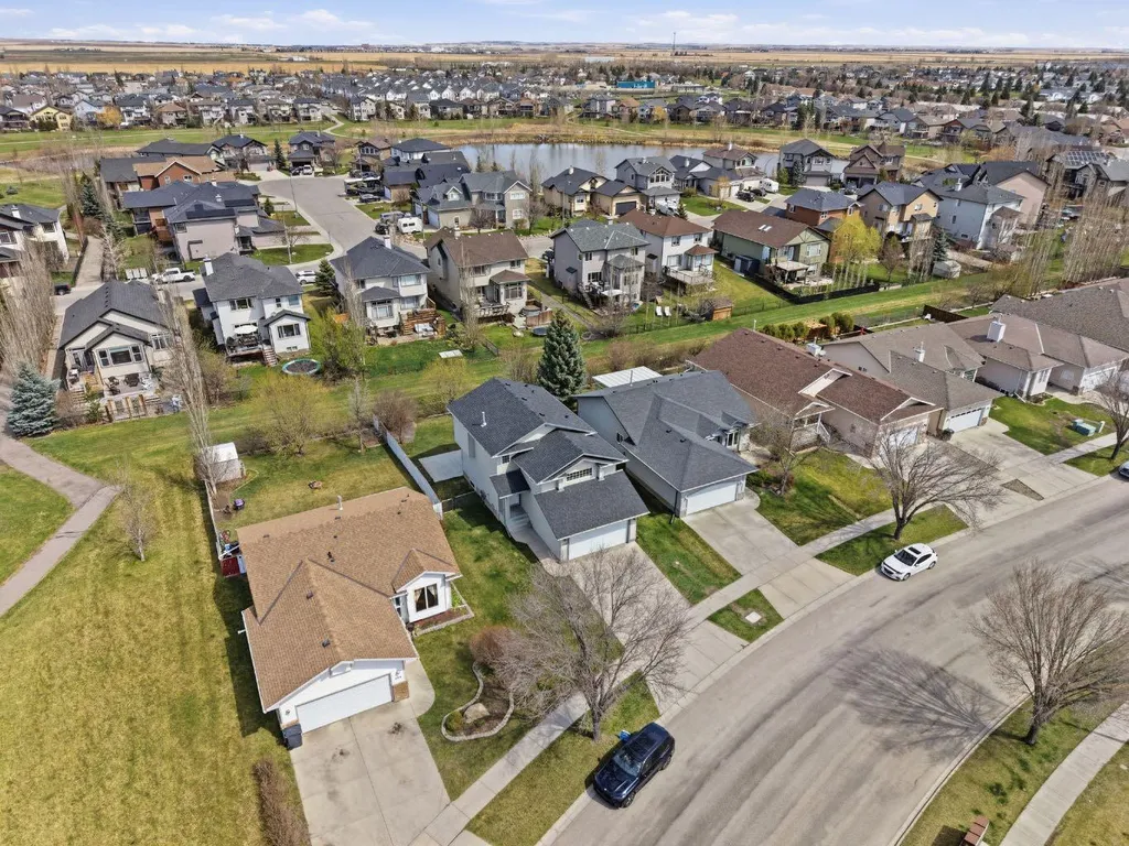 1702 Riverside Drive NW High River AB T1V1W9