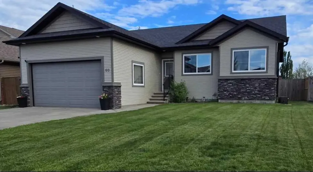 60 Chinook Street Blackfalds AB T4M 0B9