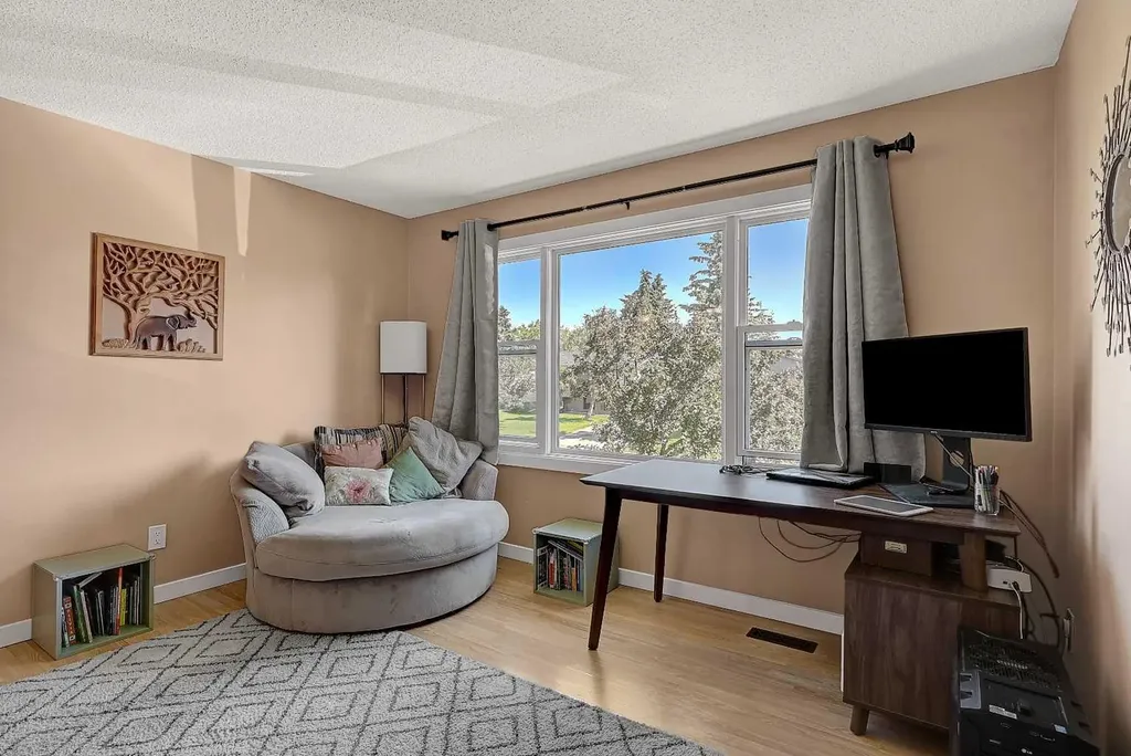 7306 99 Street Grande Prairie AB T8V 4X2
