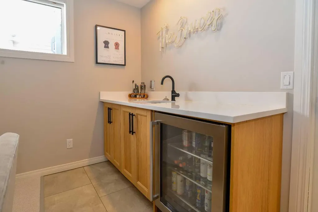 7 Tuscany Valley Road NW Calgary AB T3L 2C1