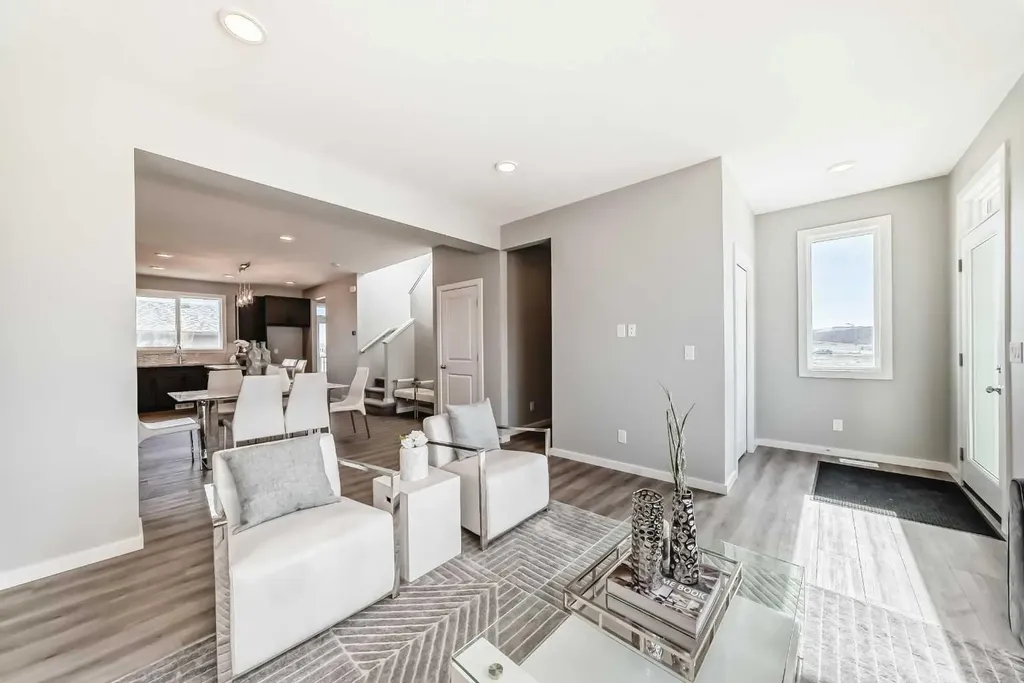 58 Sora Gardens SE Calgary AB T3S 0V3