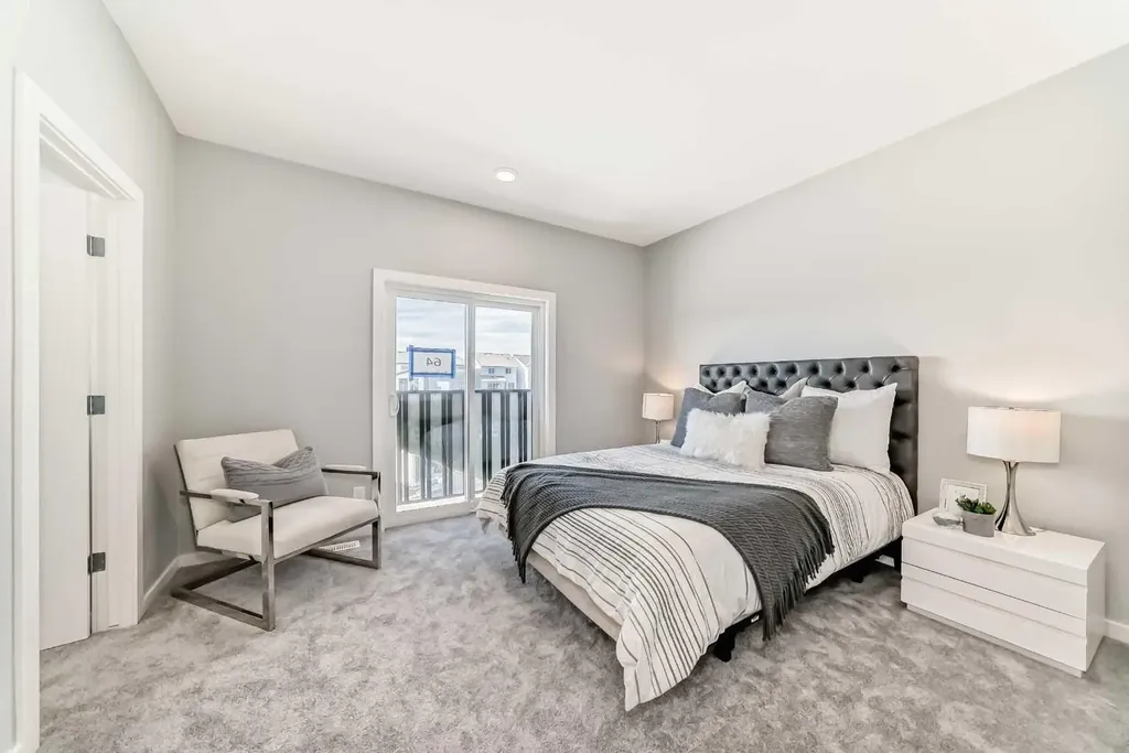 58 Sora Gardens SE Calgary AB T3S 0V3
