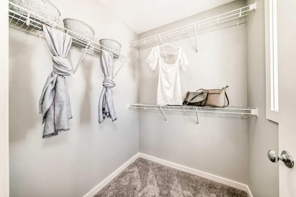 58 Sora Gardens SE Calgary AB T3S 0V3