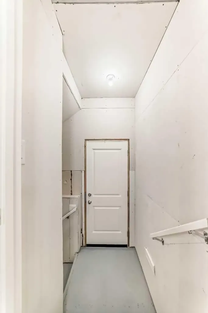 58 Sora Gardens SE Calgary AB T3S 0V3