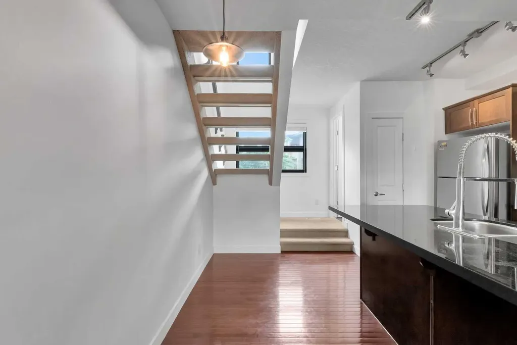 55 Aspen Hill Green SW Calgary AB T3H 0H6