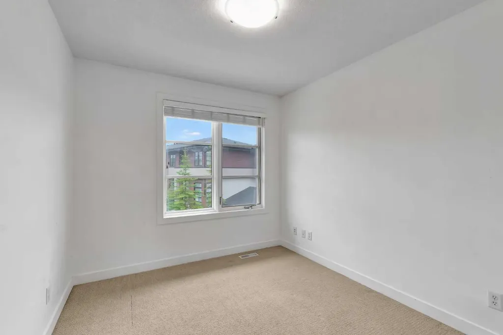 55 Aspen Hill Green SW Calgary AB T3H 0H6