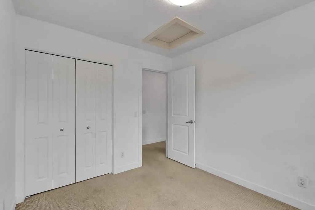 55 Aspen Hill Green SW Calgary AB T3H 0H6