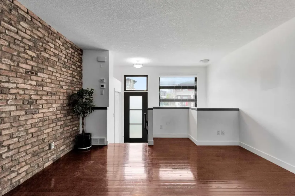 55 Aspen Hill Green SW Calgary AB T3H 0H6