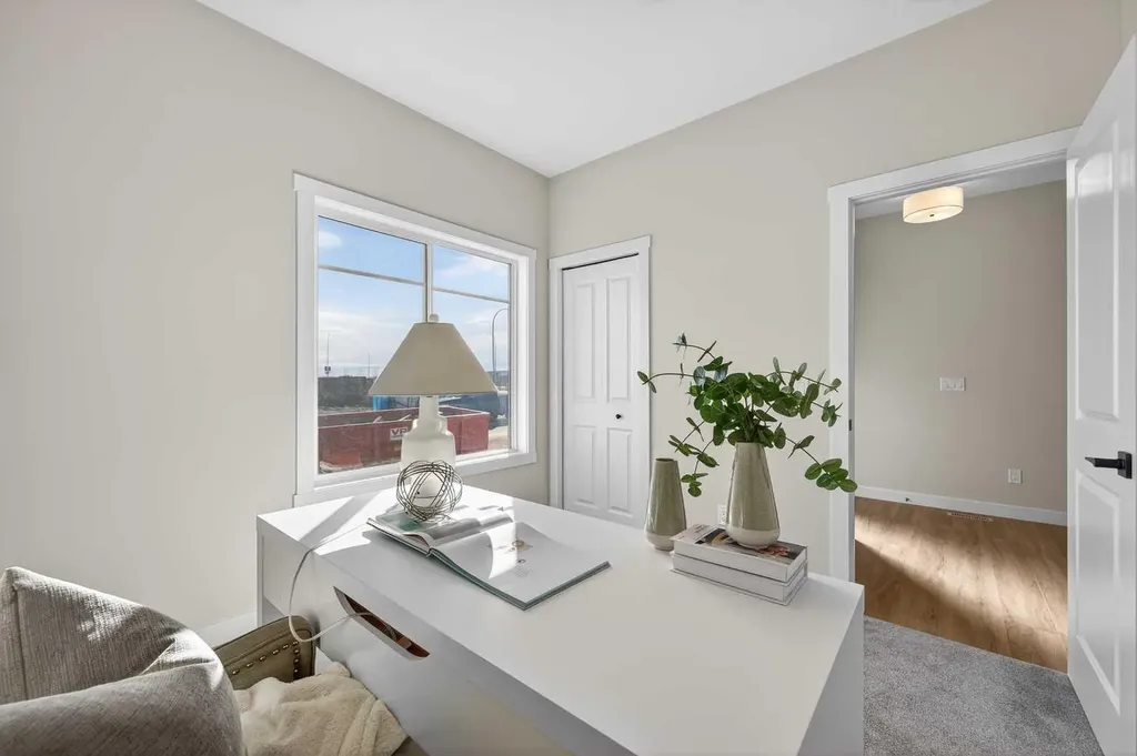 420 Lewiston Landing NE Calgary AB T3L 2M4