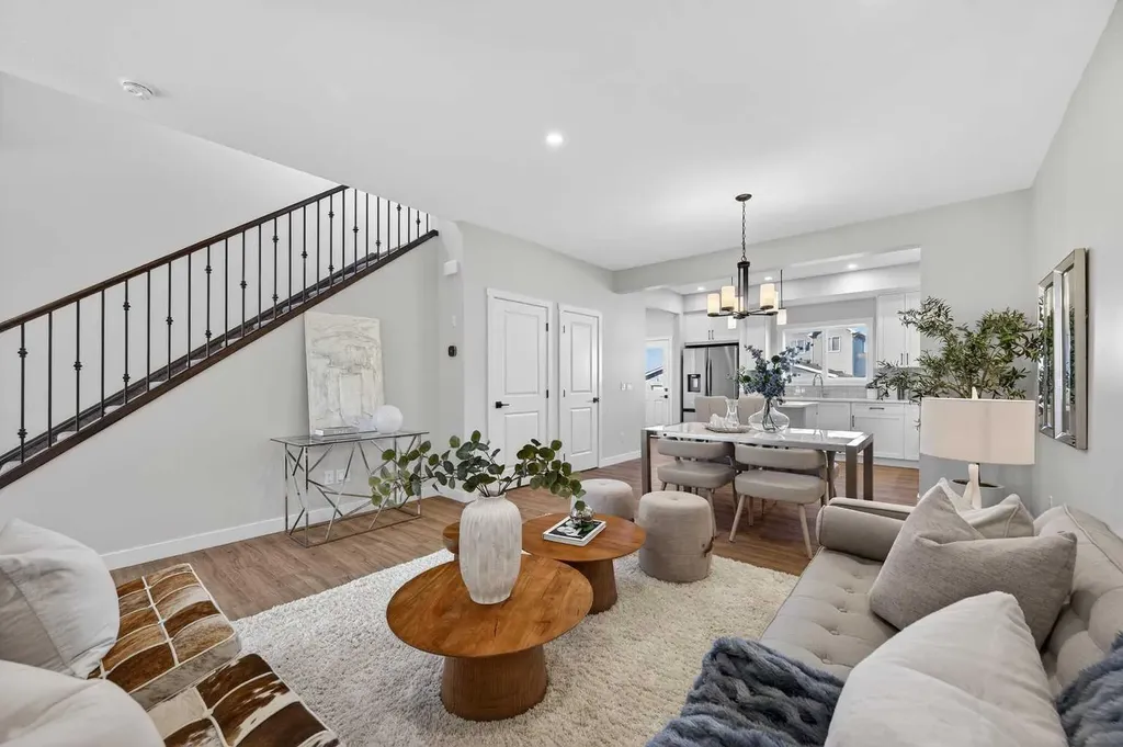 420 Lewiston Landing NE Calgary AB T3L 2M4