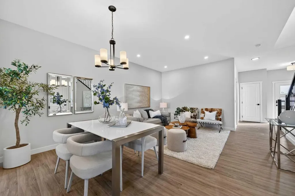 420 Lewiston Landing NE Calgary AB T3L 2M4