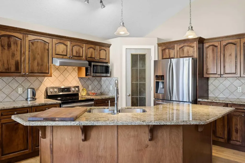 93 Coach Court SW Calgary AB T3H 4P7